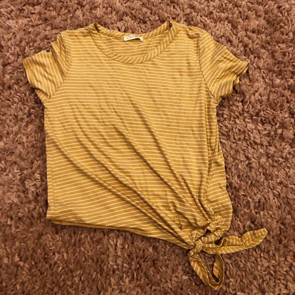 Striped tshirt